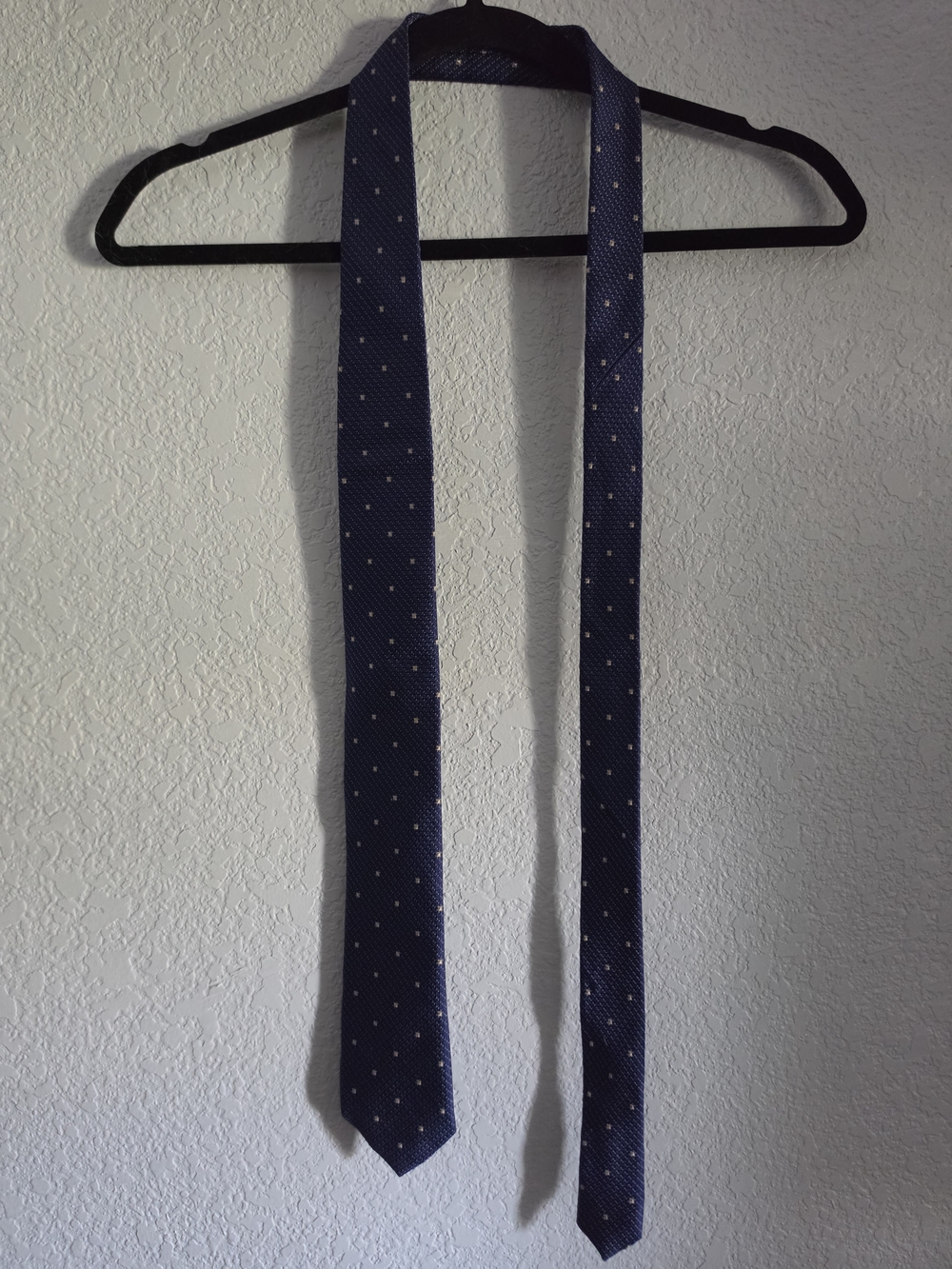 Authentic Joseph Abboud necktie
